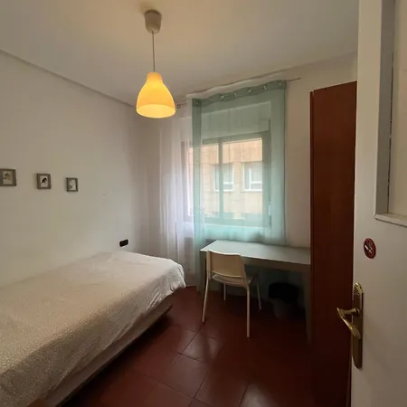 Roomin Maison d'hôtes 2*